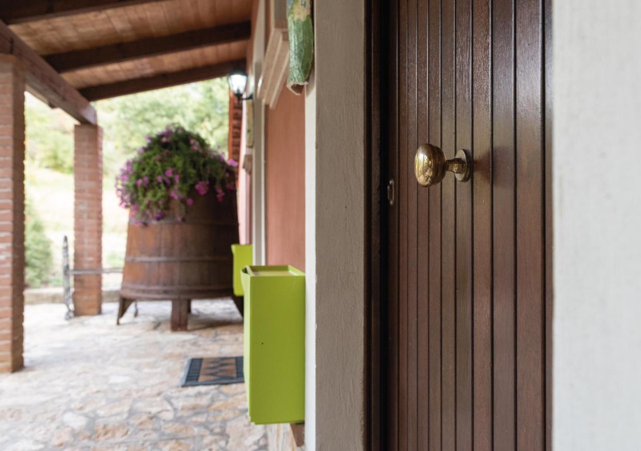 Il Sorgituro - Agriturismo Postiglione Екстериор снимка