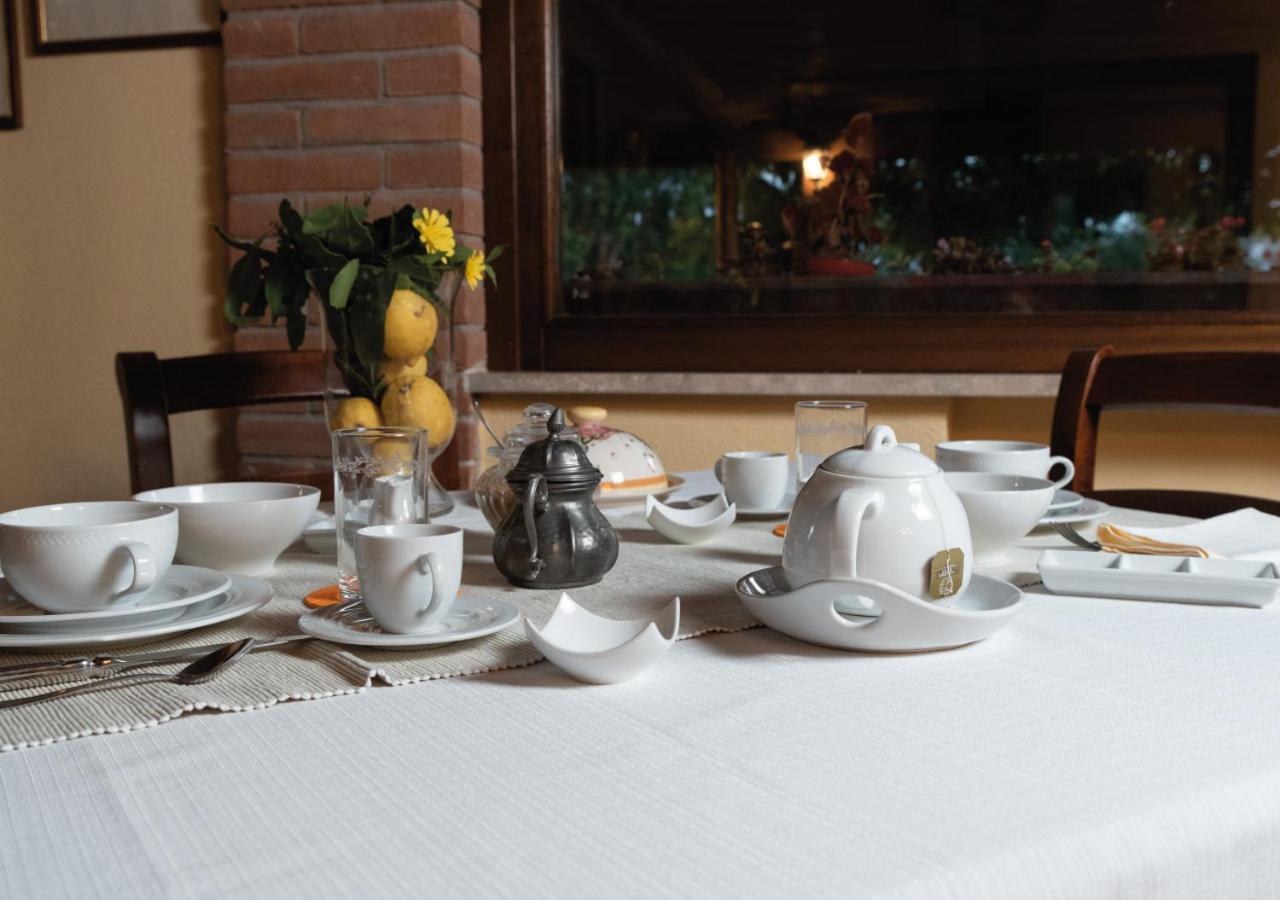 Il Sorgituro - Agriturismo Postiglione Екстериор снимка