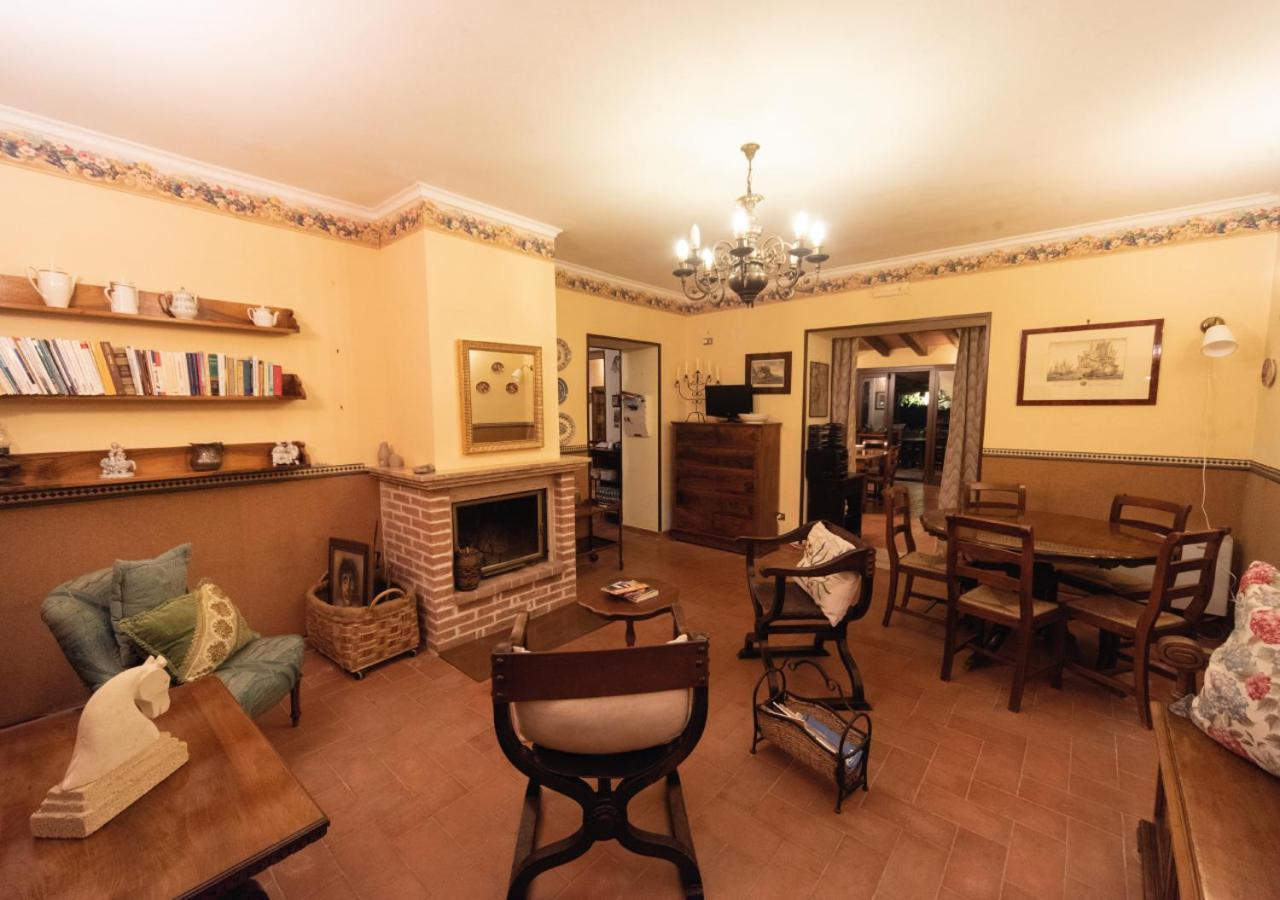 Il Sorgituro - Agriturismo Postiglione Екстериор снимка
