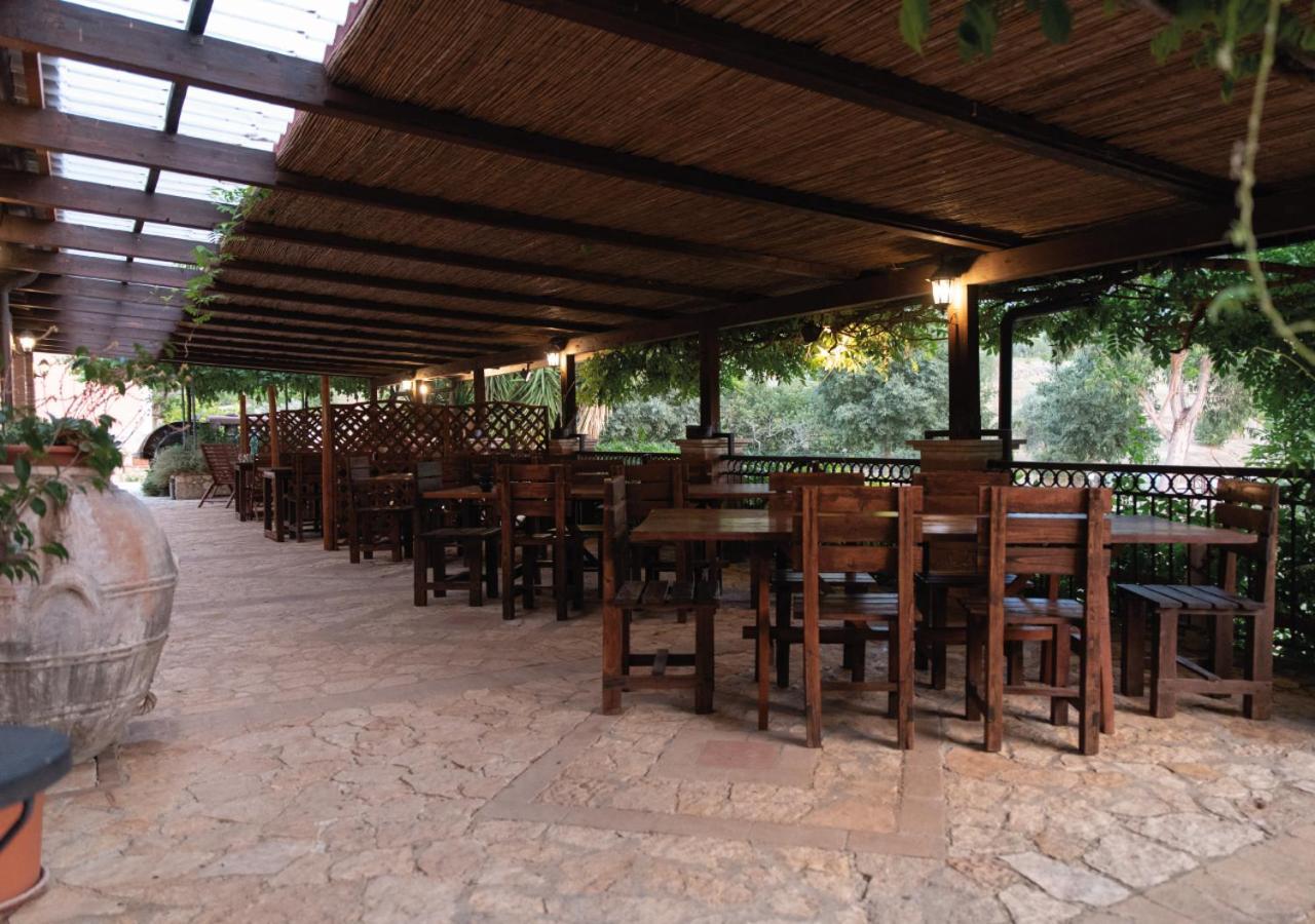 Il Sorgituro - Agriturismo Postiglione Екстериор снимка